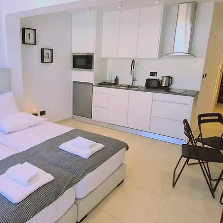 Apartament Mezarina 2